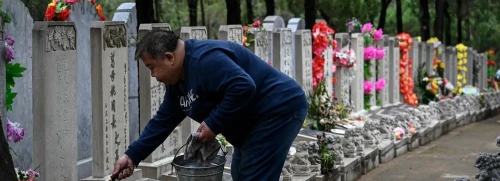 Корейские памятники на могилу в Средней Ахтубе, фото, цена